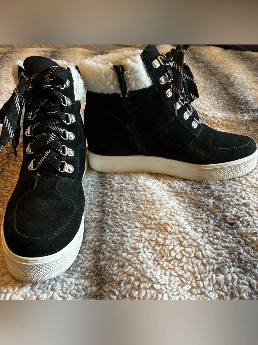 Steve Madden Black Faux-Shearling Lace-Up Wedge Boots